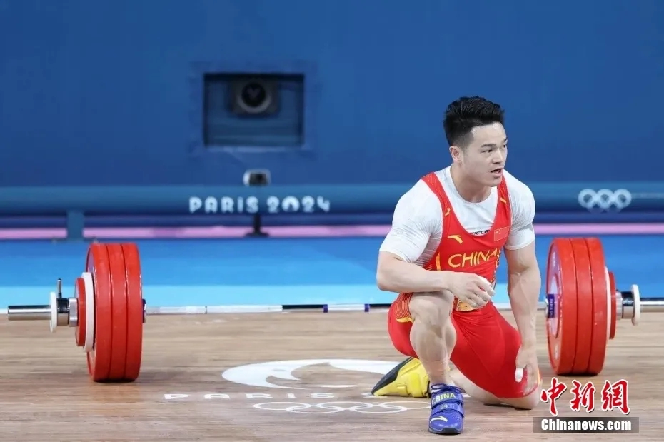 2024奥运赛场上的荆棘与光