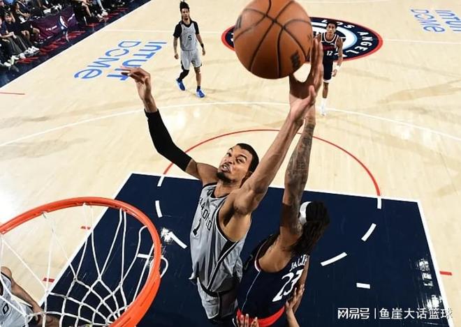 NBA常规赛收官战引爆排名变动 魔术老鹰鏖战29分