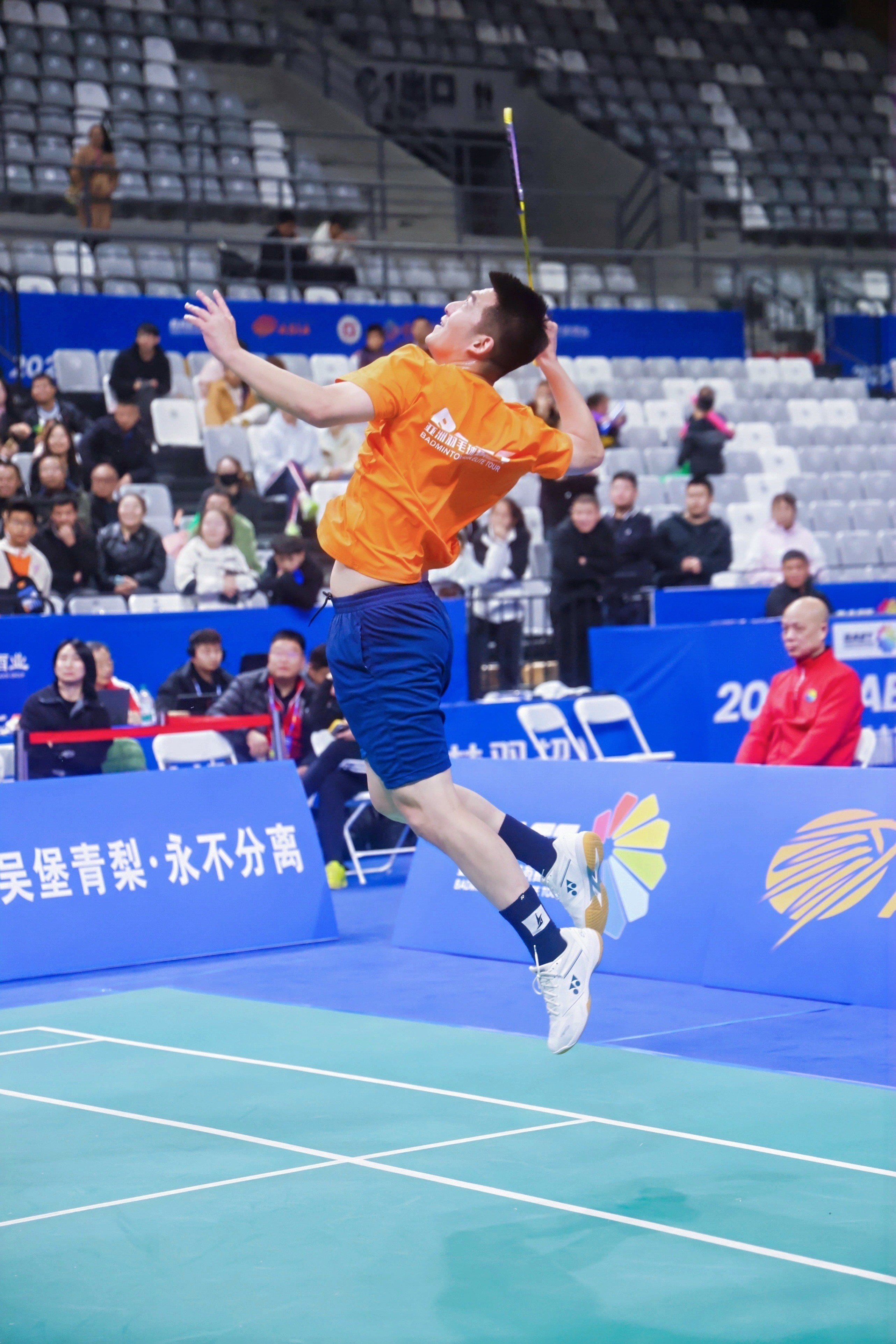 榆林羽超迎国际羽坛名将 业余选手与奥运冠军同