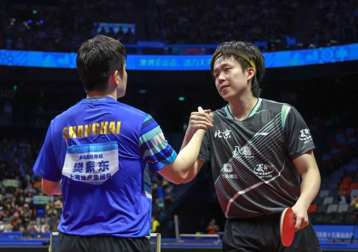 王楚钦回顾世乒赛夺冠后难忘时刻：亚锦赛逆转