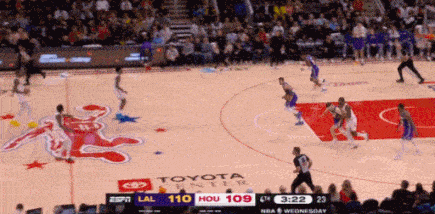 詹姆斯东契奇联手狂砍70分 湖人双杀火箭豪取7连