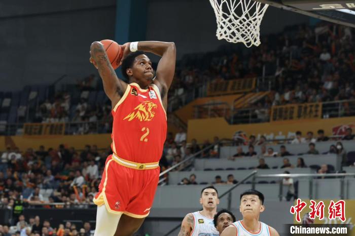 进入2024-2025赛季CBA常规赛：广厦主场103-96力克山